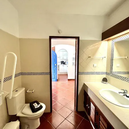 Lejlighed Secret With Pool By Homing