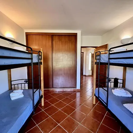 Secret With Pool By Homing Lejlighed